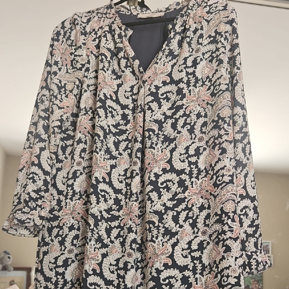 LOFT Floral Blouse - Picture 1 of 6